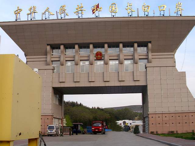 長白山口岸邊檢站的車檢系統(tǒng)方案
