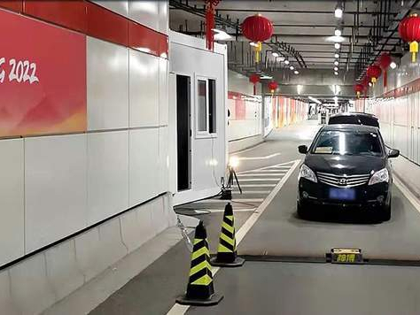 車底安檢助力冬奧會安保工作圓滿落幕