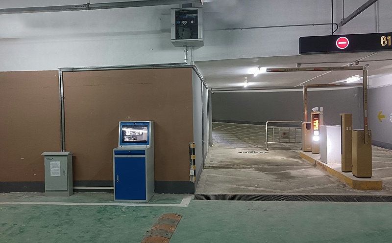 車底掃描