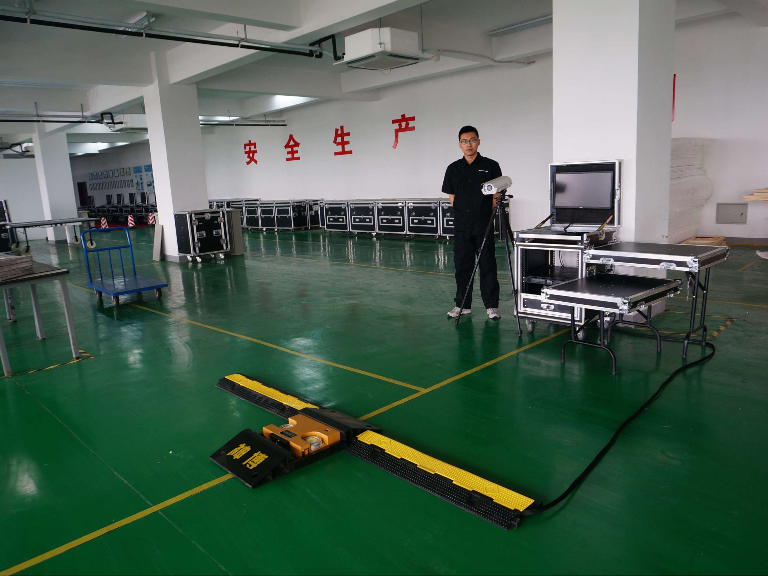 簡(jiǎn)述智能車底安檢掃描系統(tǒng)平臺(tái)的應(yīng)用效果
